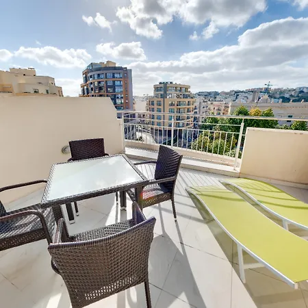 Onyx 3* Saint Julian's