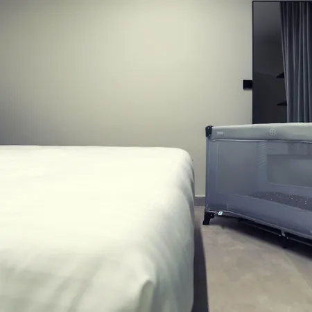 Aparthotel Onyx Saint Julian's