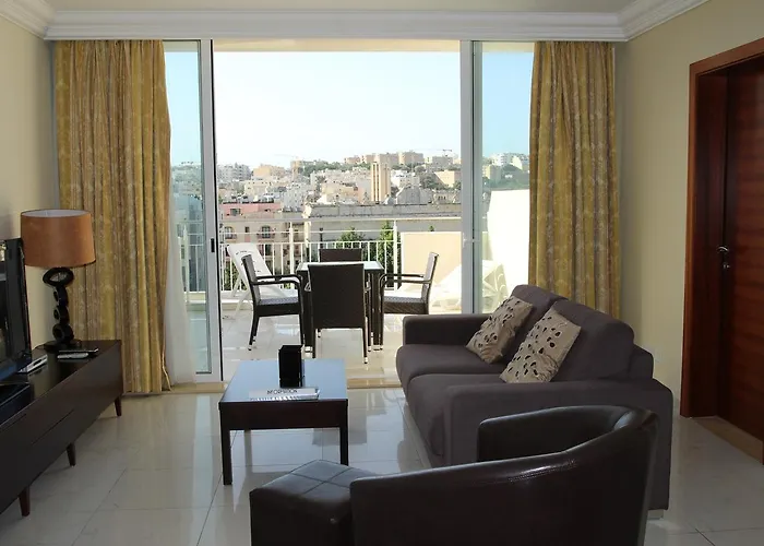 Appart hôtel Onyx San Ġiljan
