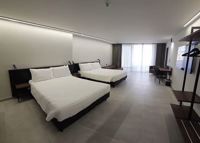 Appart hôtel Onyx San Ġiljan