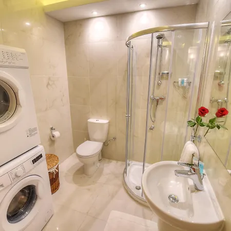 Onyx Aparthotel