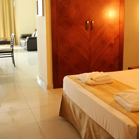 Onyx سانت جوليان