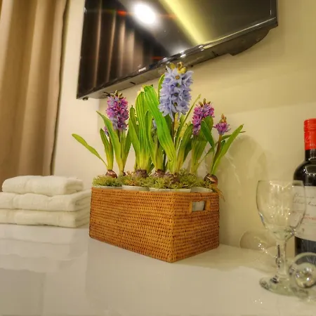 Onyx سانت جوليان